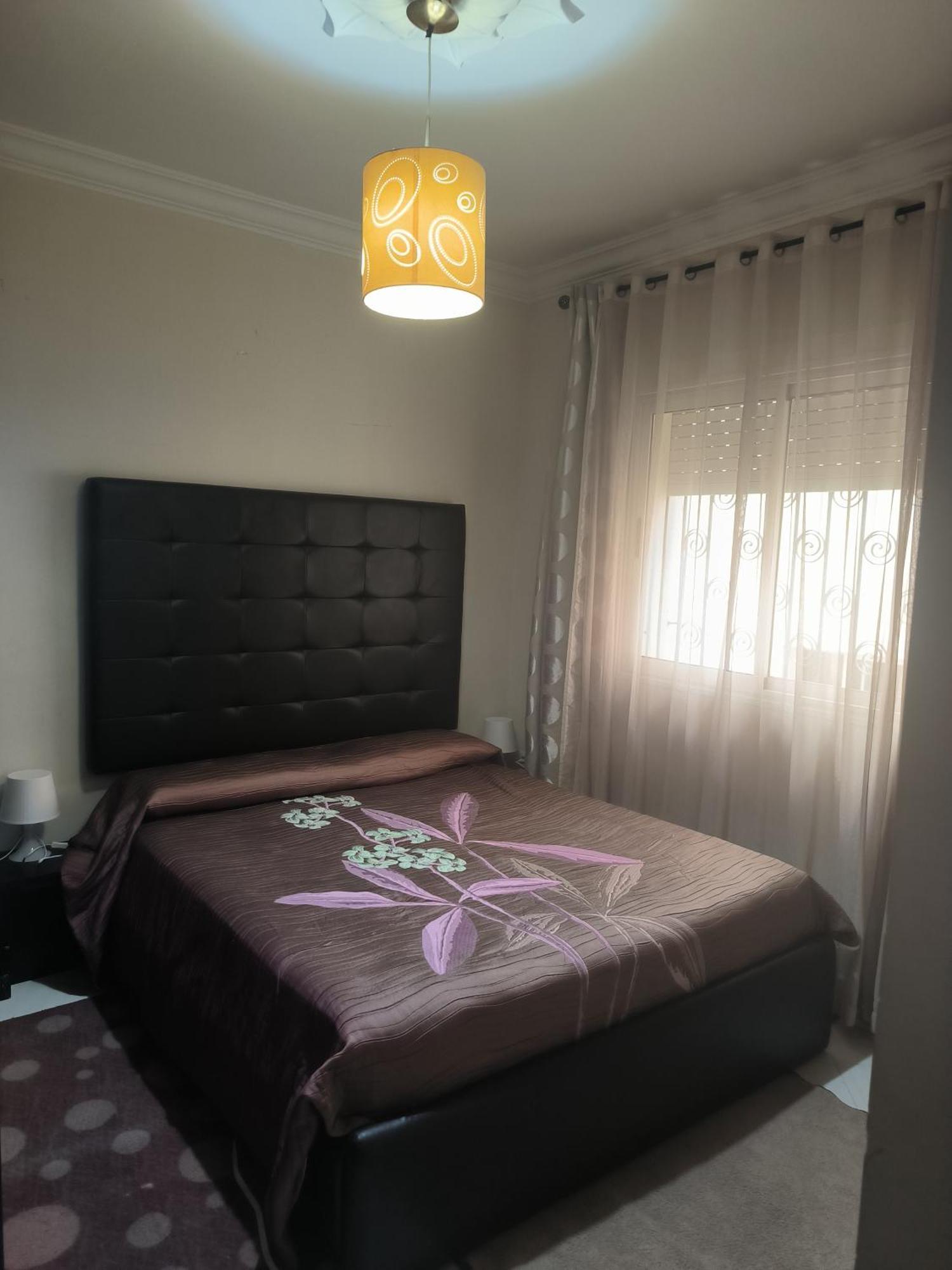 Entier Propre Familial De 116m Avec Terrasse Et Place Au Garage * Tangier